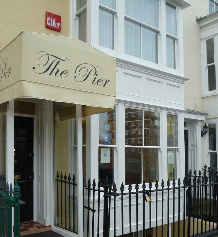 Hotel The Pier Portsmouth Esterno foto